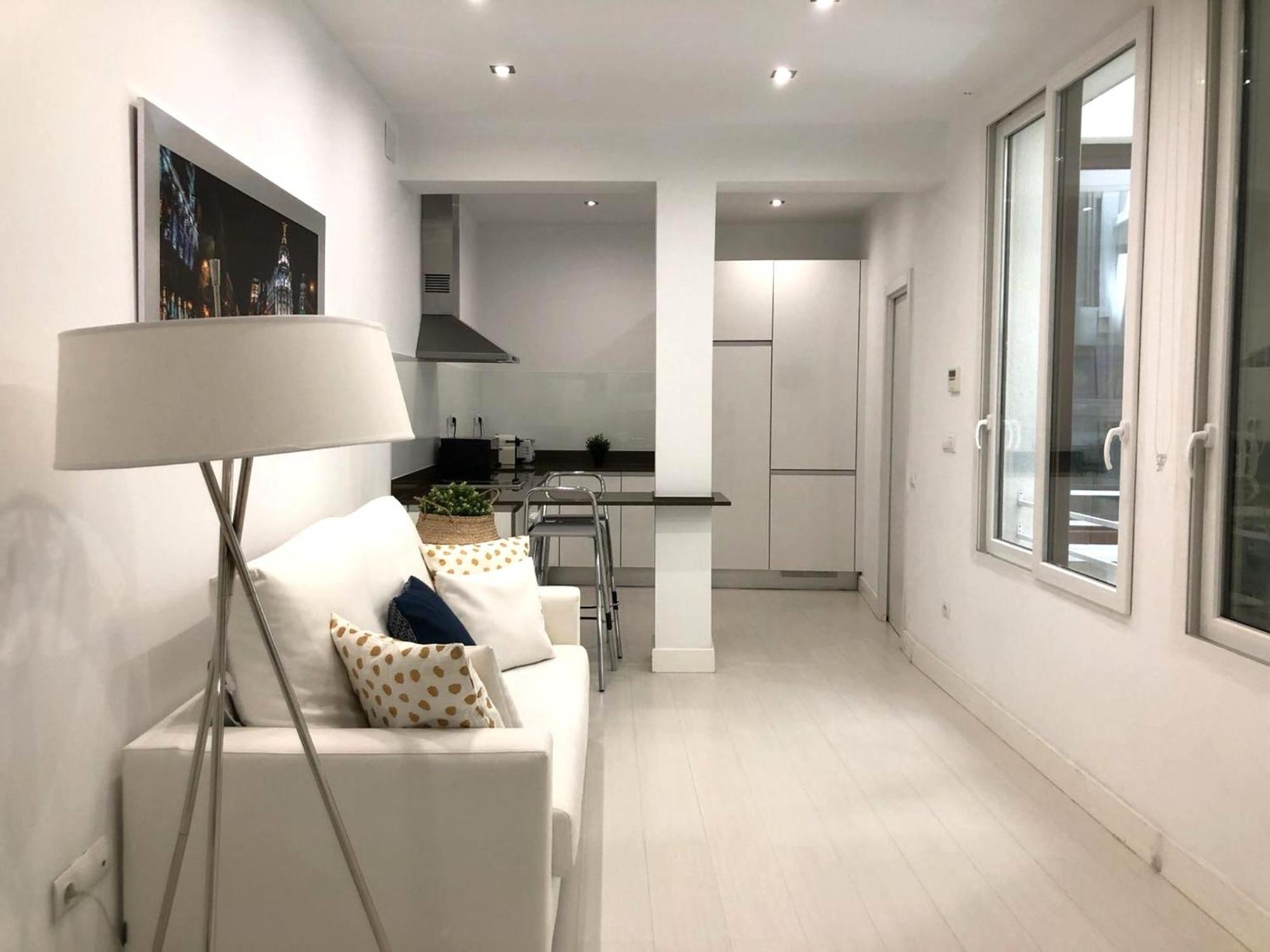 Apartamento De Diseno En Plaza Mayor Madrid Exterior photo